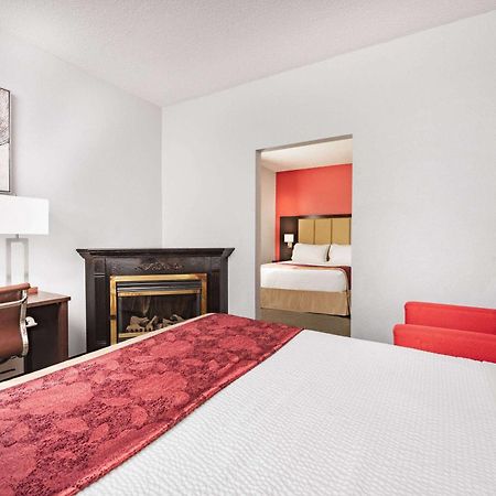 Ramada By Wyndham Keystone Near Mt Rushmore Esterno foto