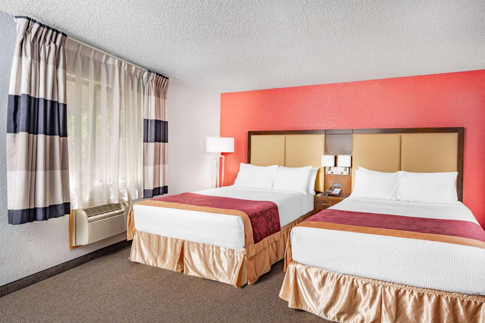 Ramada By Wyndham Keystone Near Mt Rushmore Esterno foto