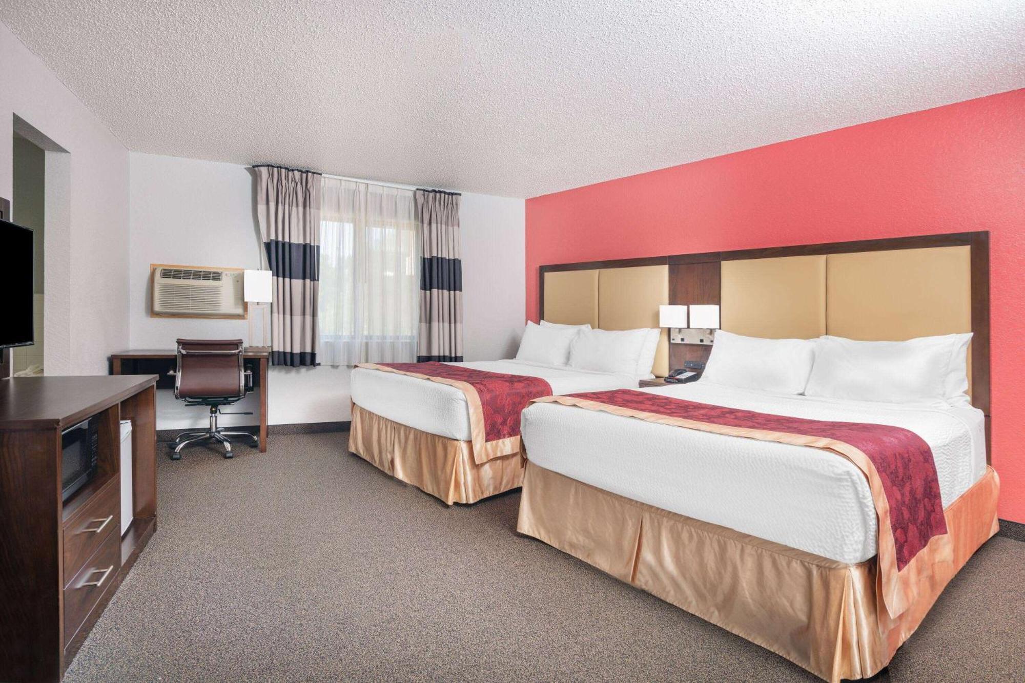 Ramada By Wyndham Keystone Near Mt Rushmore Esterno foto