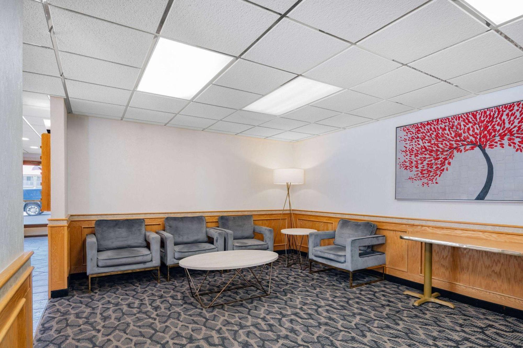 Ramada By Wyndham Keystone Near Mt Rushmore Esterno foto